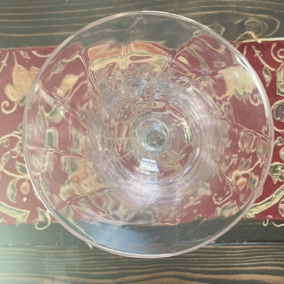 Tiffin Franciscan Blush Rose Champagne Handblown Stem Goblet Glass - Picture 2 of 3